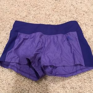 NEVER WORN SHORTS FROM ADIDAS SIZE S